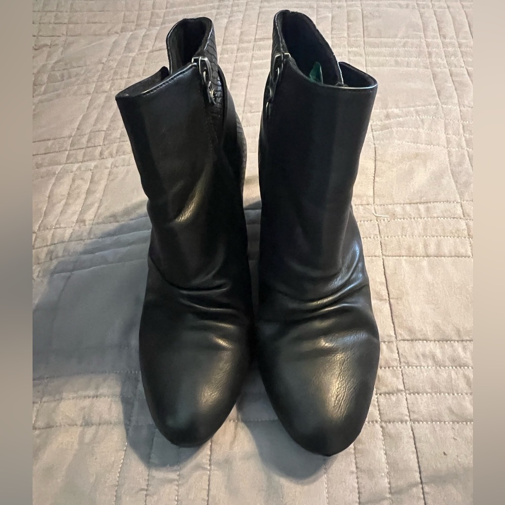 Elegant Black Ankle Booties